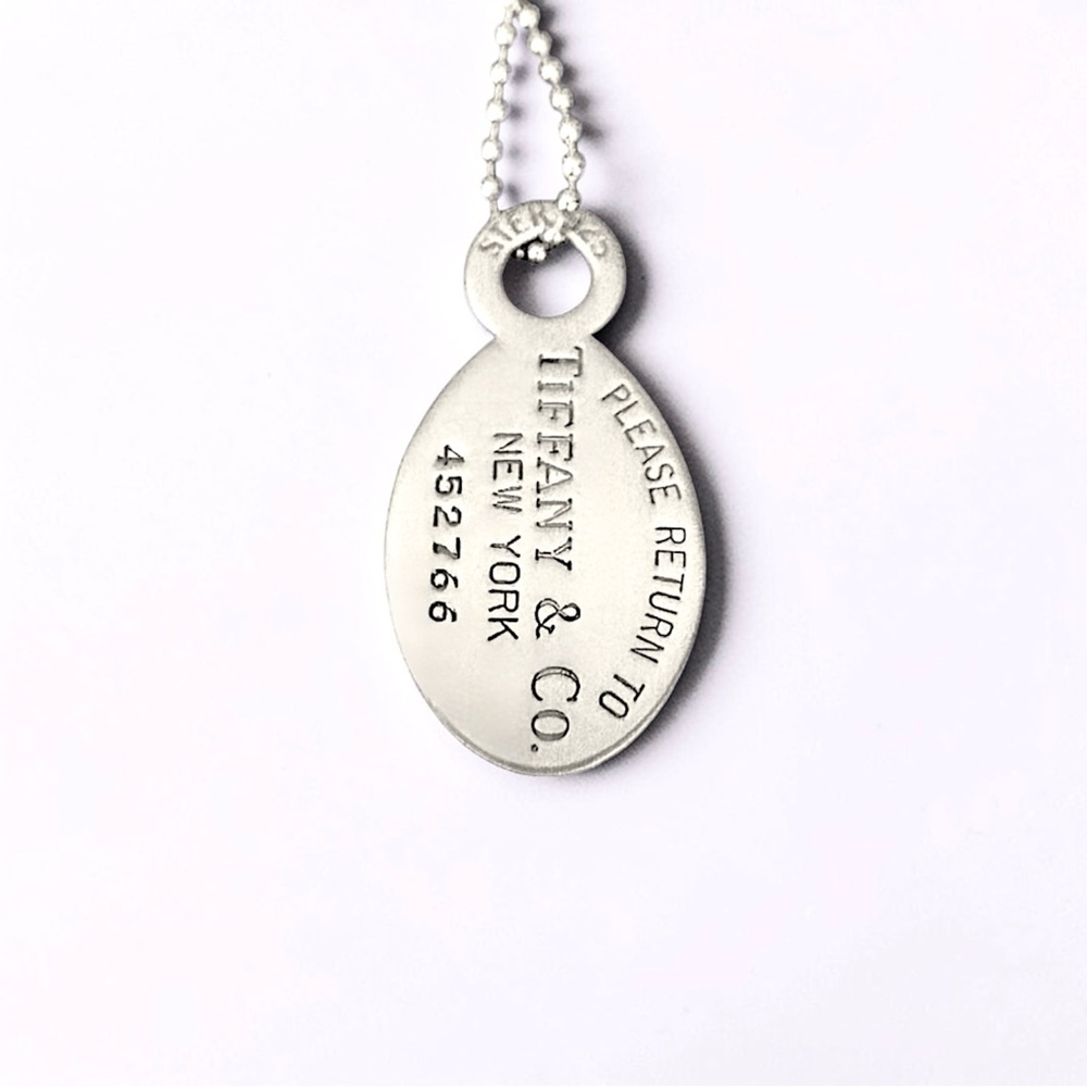 Tiffany & Co. Vintage Return to Tiffany 925 Silver Oval Dog Tag Necklace (#1A)